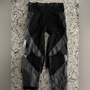 Women Pink Leggings Black Small